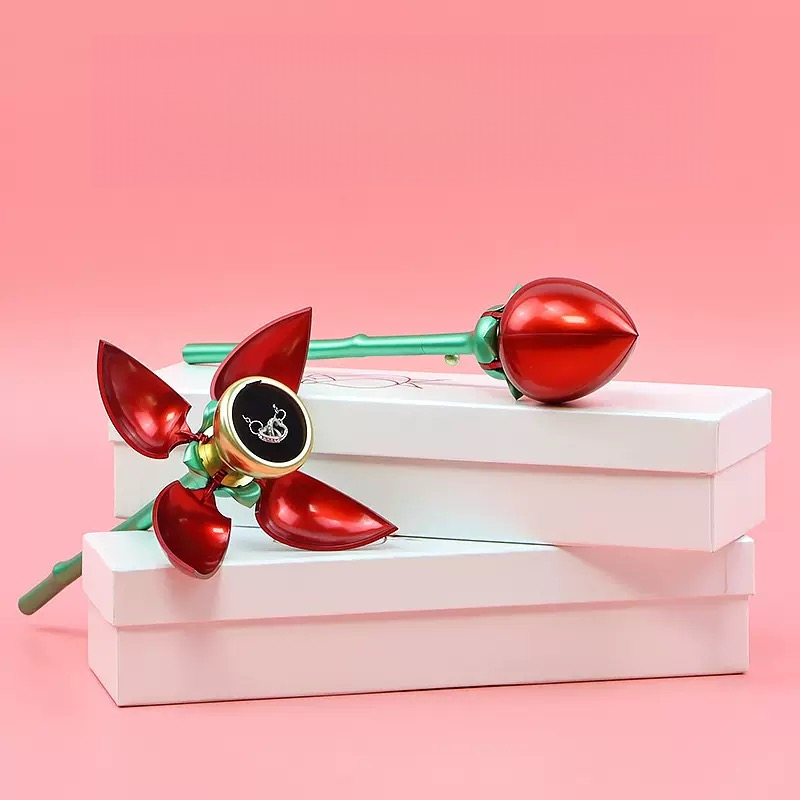 Rosen-Schmuckbox als Valentinsgeschenk